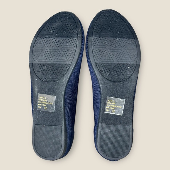 Jelly Pop Navy, Knit, Round Toe Flats with Memory Foam Inserts - Picture 5 of 8